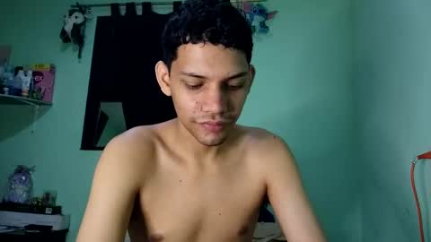 juansuarez204 online show from 03/05/25, 03:08