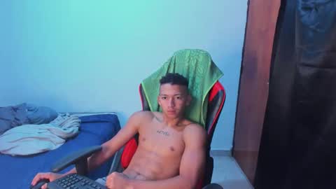 Snapshot of juansw66 chatting on 06/07/26, 04:11 juansw66 online show from 06/07/26, 04:11