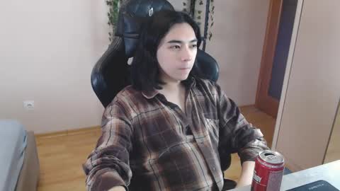 Snapshot of judame_aoi chatting on 02/24/25, 08:14 Aoi online show from 02/24/25, 08:14