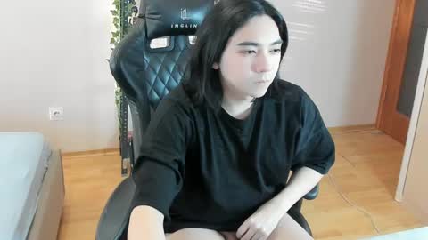 Snapshot of judame_aoi chatting on 02/26/25, 01:41 Aoi online show from 02/26/25, 01:41
