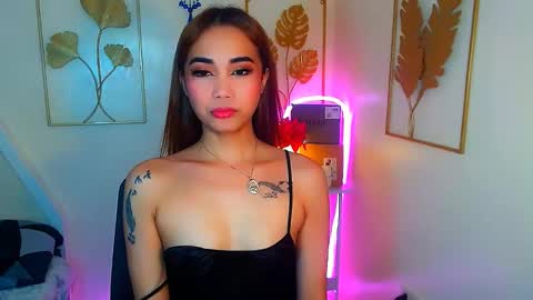 EloiseMoree online show from 11/28/25, 03:31