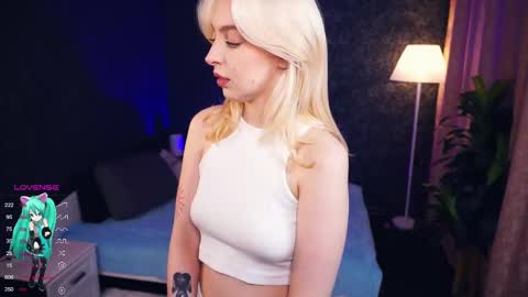 Snapshot of judithchristina chatting on 02/18/25, 07:30 We Kate and EvaDay AshleyNight Lovense is on PVT ALWAYS OPEN online show from 02/18/25, 07:30