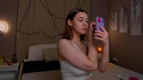 Snapshot of judymiles chatting on 09/11/25, 01:39 Angelica online show from 09/11/25, 01:39