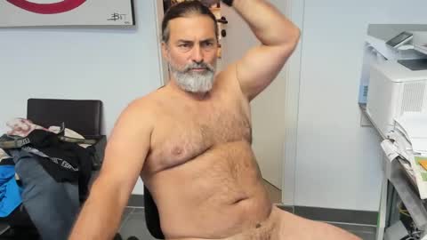 Snapshot of juergenkru chatting on 10/02/25, 01:07 Giovanni50pro online show from 10/02/25, 01:07