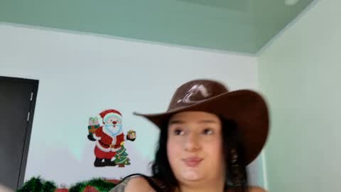 Sisi online show from 12/17/24, 10:43