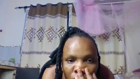 Snapshot of juice_petite3 chatting on 05/23/26, 10:58 juice_petite3 online show from 05/23/26, 10:58
