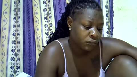 Snapshot of juicy_ass10 chatting on 06/19/26, 07:01 juicy_ass10 online show from 06/19/26, 07:01