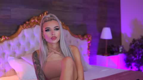 Jessye online show from 09/13/25, 07:35