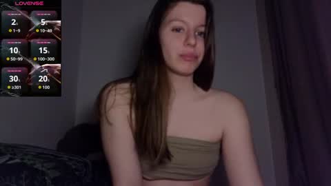 Snapshot of juicy_mystery chatting on 06/09/26, 06:52 laura online show from 06/09/26, 06:52