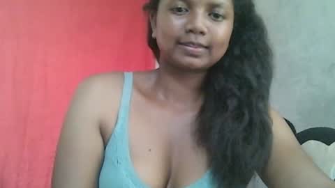stellah online show from 12/13/24, 08:41