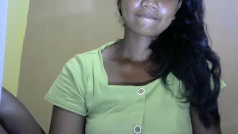stellah online show from 02/12/25, 05:37