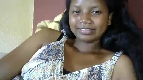 stellah online show from 03/07/25, 10:13