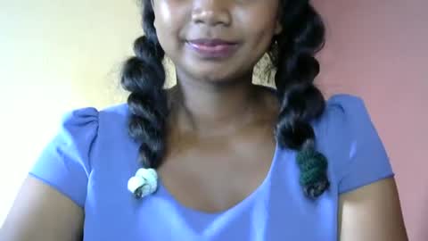 stellah online show from 03/11/25, 12:06