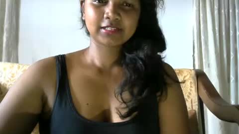 stellah online show from 10/02/25, 10:44
