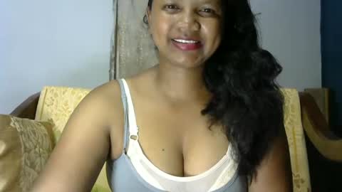 stellah online show from 10/26/25, 01:33