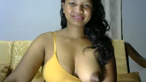 stellah online show from 12/04/25, 01:26