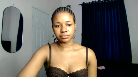 Emily online show from 07/06/26, 11:51