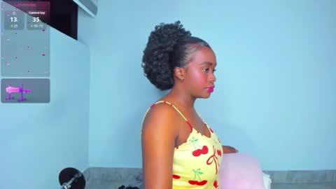 Your Paradise online show from 02/02/26, 04:44