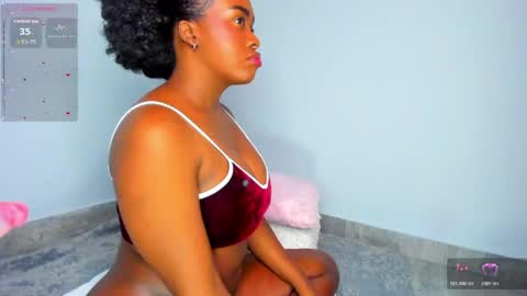 Snapshot of juicy_sky chatting on 05/11/26, 09:59 Your Paradise online show from 05/11/26, 09:59