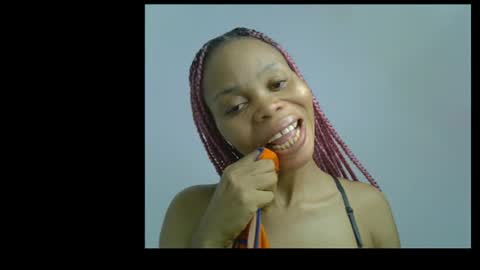 Snapshot of juicy_slut0 chatting on 06/21/26, 04:31 Champaign online show from 06/21/26, 04:31