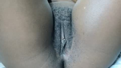 pretty online show from 11/19/25, 04:12