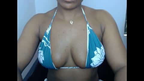 Snapshot of juicycuntx chatting on 10/12/25, 12:26 juicycuntx online show from 10/12/25, 12:26
