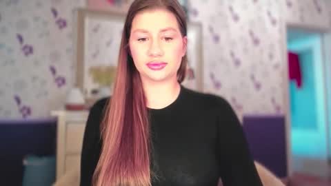 Elena online show from 09/24/25, 11:02