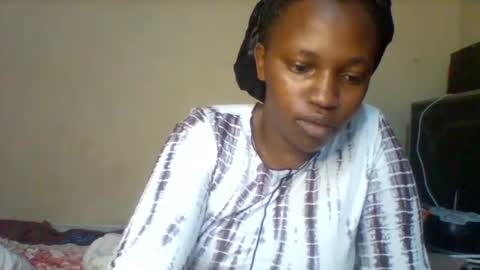 juicyicequeen online show from 11/19/25, 01:11