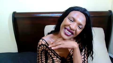 Snapshot of juicykayxxx chatting on 11/10/25, 05:56 Miss Kay online show from 11/10/25, 05:56