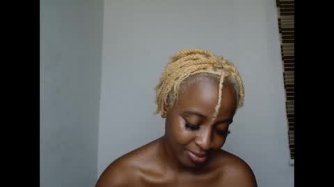 juicykinkx online show from 11/25/25, 01:38