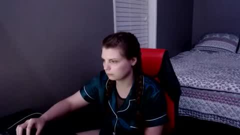 Snapshot of juicymomma1223 chatting on 01/07/25, 03:14 juicymomma1223 online show from 01/07/25, 03:14