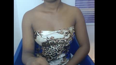 juicynwetx online show from 12/17/25, 07:25