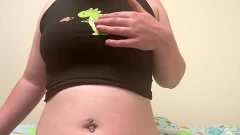 juicypeachcutie online show from 06/10/26, 12:04