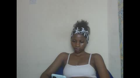 juicypiexx online show from 02/13/25, 03:07