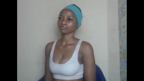 juicypiexx online show from 02/14/25, 08:05