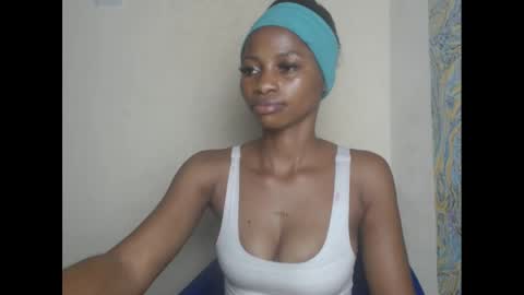 juicypiexx online show from 02/15/25, 02:58