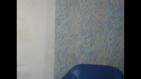 juicypiexx online show from 03/04/25, 12:39