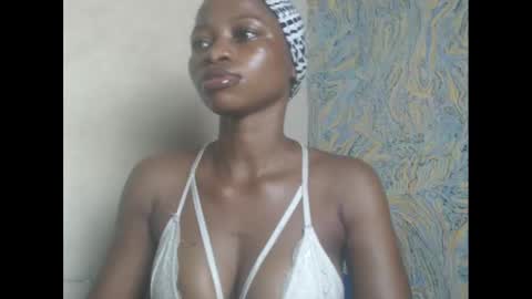 juicypiexx online show from 03/11/25, 07:25