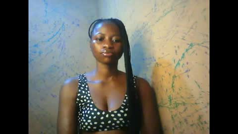 juicypiexx online show from 09/24/25, 10:46