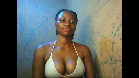 juicypiexx online show from 11/28/25, 10:34