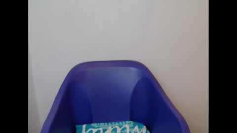 juicyxpink online show from 02/15/25, 03:28