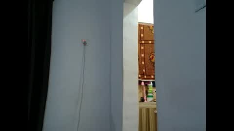 juicyxpink online show from 09/19/25, 07:32