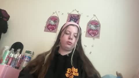 Snapshot of jujusworld__ chatting on 05/25/26, 06:58 jujusworld__ online show from 05/25/26, 06:58