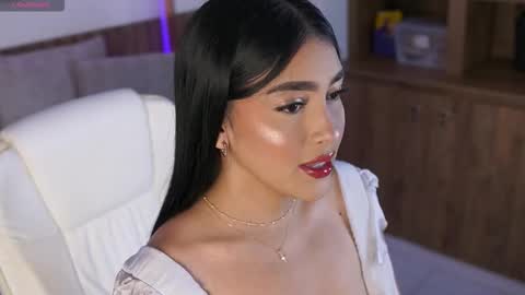 Jules Bennett online show from 01/08/26, 11:34