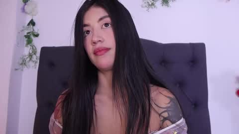 Julees online show from 03/19/26, 08:24