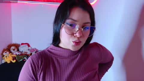 Juliana online show from 12/18/25, 04:18