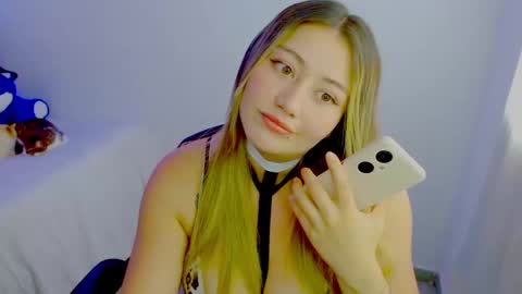  Juliana Torres  online show from 09/23/25, 08:56