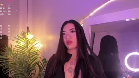 Snapshot of juli_casanova chatting on 10/03/25, 11:18 juli_casanova online show from 10/03/25, 11:18