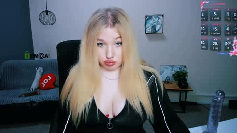 Snapshot of juli_kisss chatting on 01/18/25, 09:24 juli kisss online show from 01/18/25, 09:24