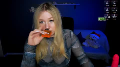 Snapshot of juli_kisss chatting on 02/06/25, 03:41 juli kisss online show from 02/06/25, 03:41